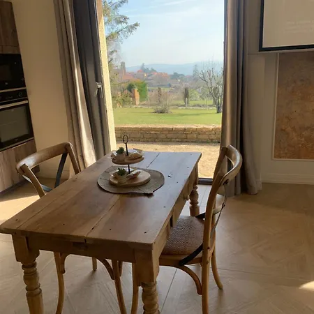 L'instant Beaujolais 2 Ou 4 Personnes Logis Cosy Balneo Vue Jardin Casa de Férias Theize